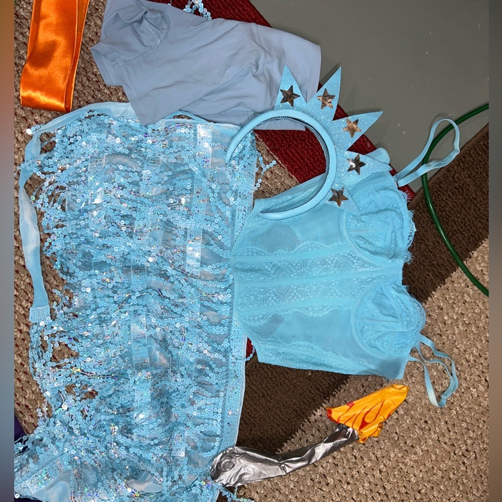 Statue of Liberty costume